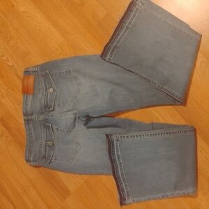 Lucky Brand Stretchy Flare Jeans in Blue Size 8
